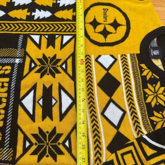 Pittsburgh Steelers Men's NFL Team Apparel Ugly Christmas Sweater Size L - Picture 6 of 10